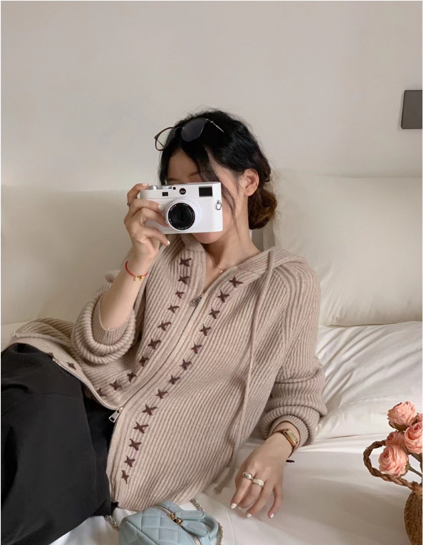 Hooded Cardigan Outfit Inspiration