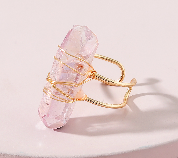 Adjustable Women's Ring with Natural Quartz Stone