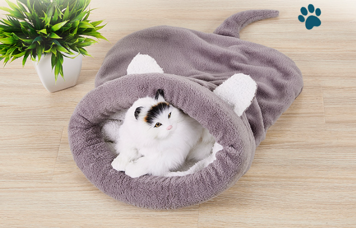 Pet Kennel Sleeping Bag Image 1