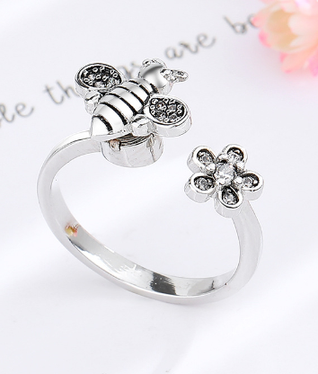 Bee-Inspired Open Ring Image 1