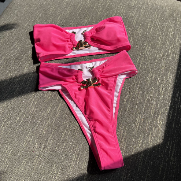 Swimsuit Image 4