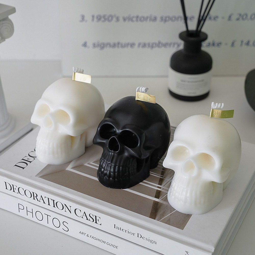 Day of the Dead Skull Aromatherapy Candle