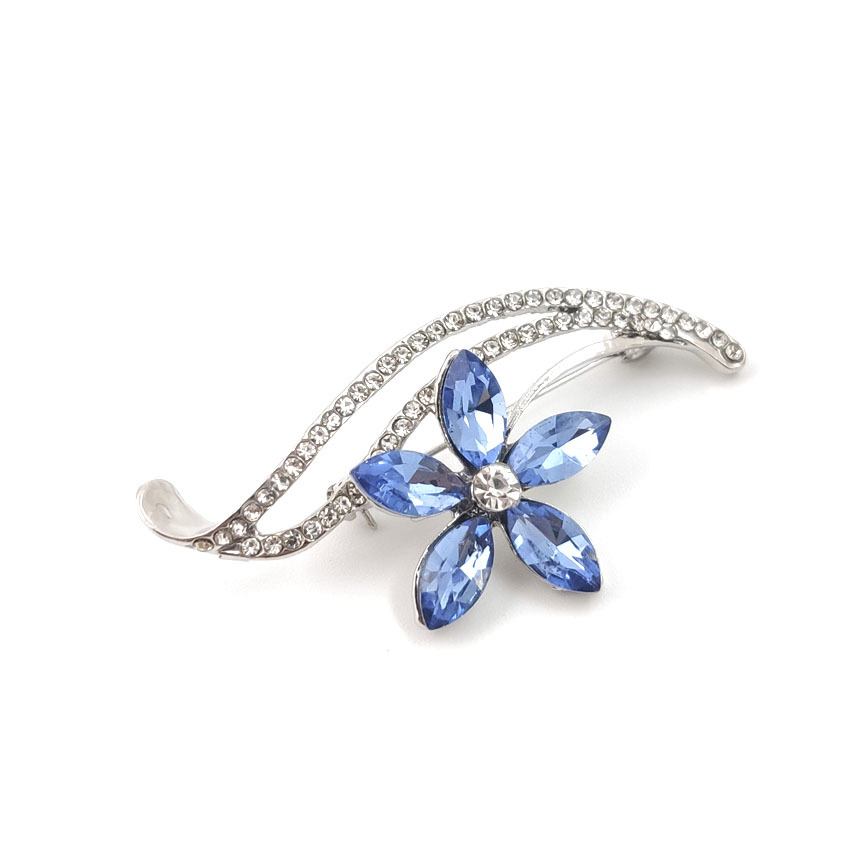 Five Leaf Flower Crystal Brooch 4