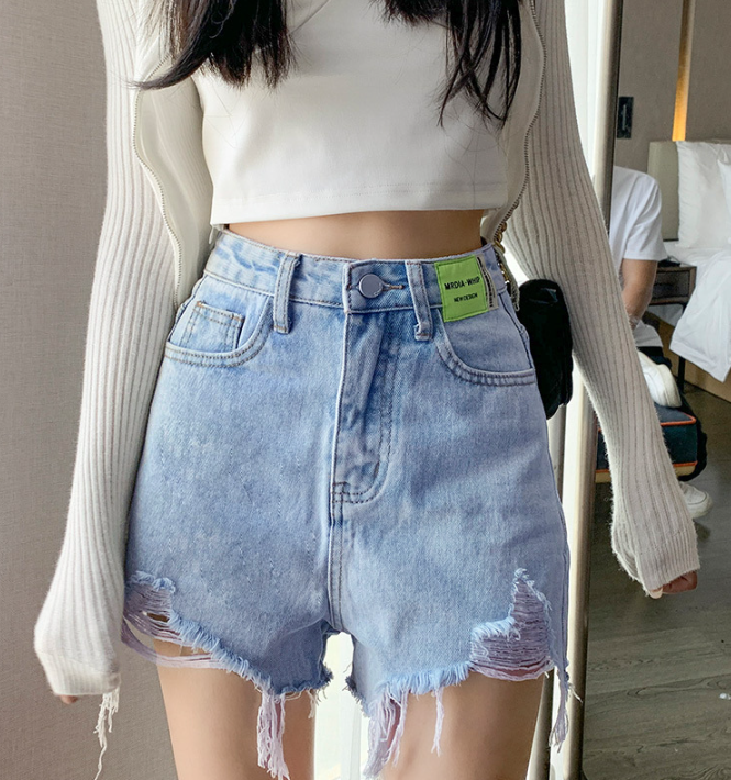 A-Line Shorts Image 6