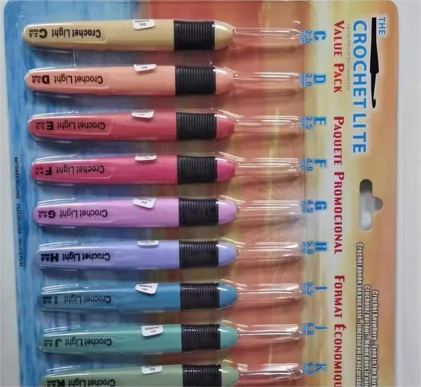 LED Crochet Hook Set Image 5