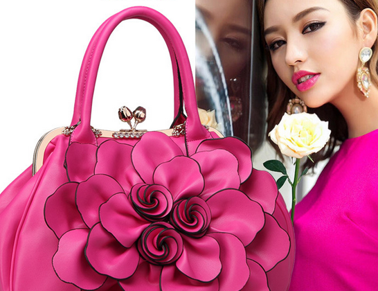 Crossbody Shoulder Bag Image 3