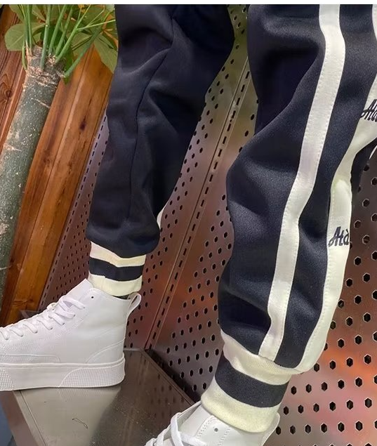 Men's Cropped Pants Image 4