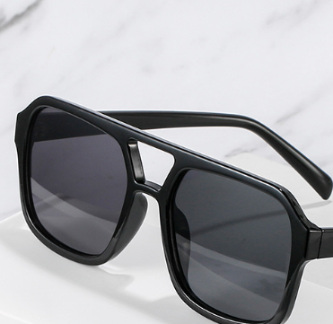 Sunglasses Image 3