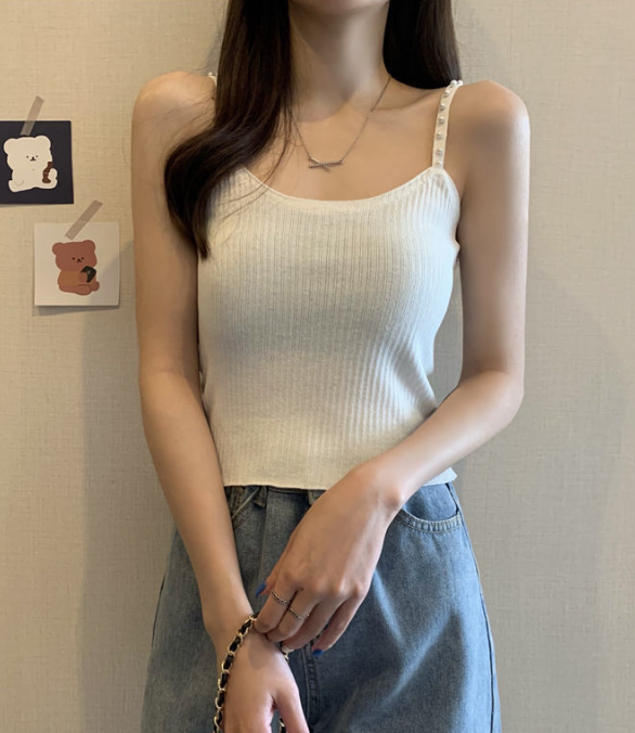 Pearl Sling Knitted Beauty Vest Image 4