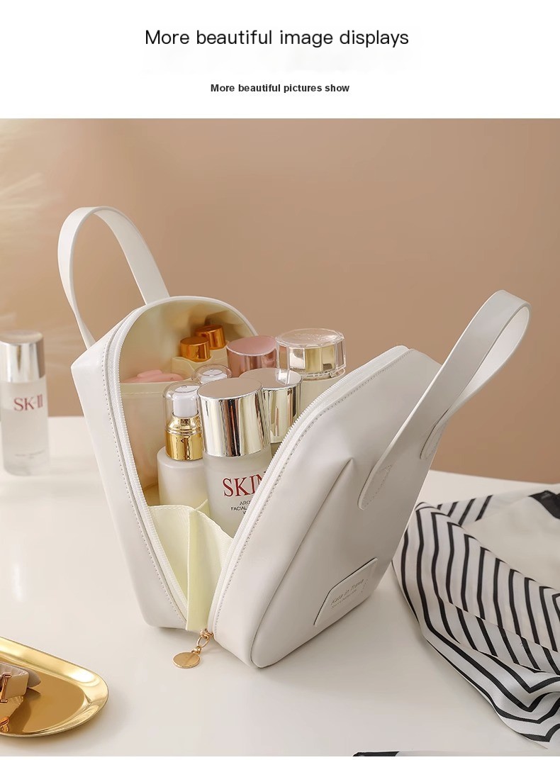 Makeup Bag Image 15
