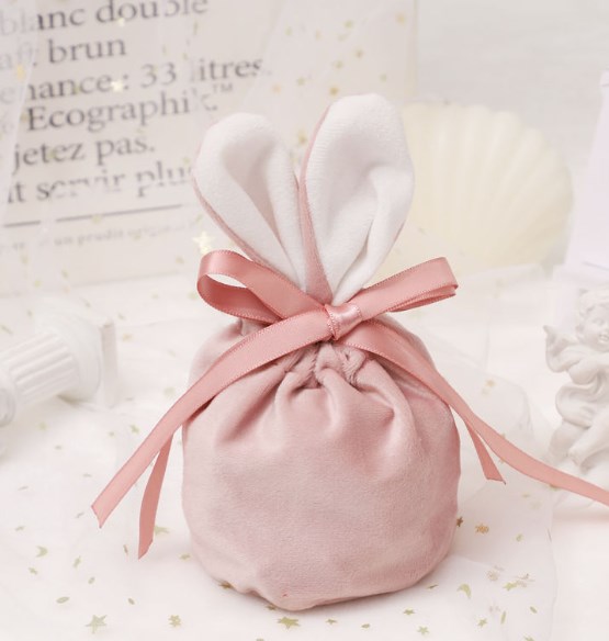 Multiple Rabbit Ears Bags