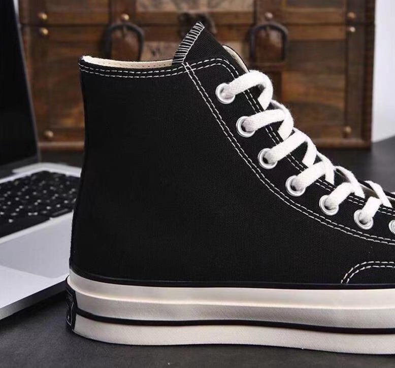 Canvas Shoes Image 4