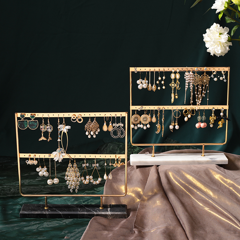 Earring storage rack image