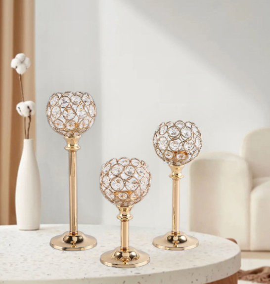 스타일리시한 촛대 세팅