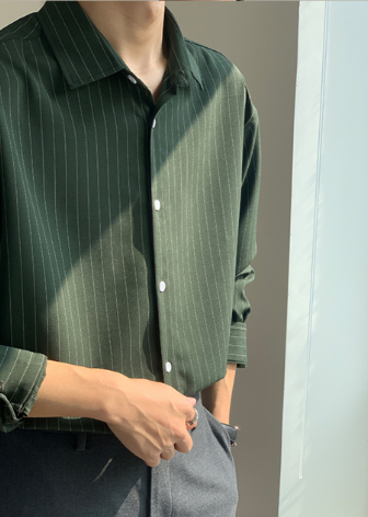 Loose-Fit Striped Shirt