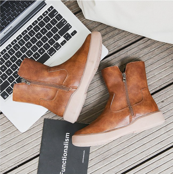 Fashionable Vintage Boots