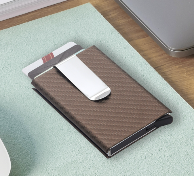 Aluminum Wallet Image 5