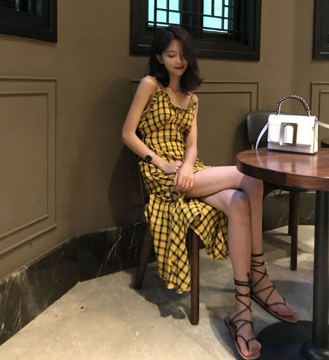 Two-piece Outfit Image 3