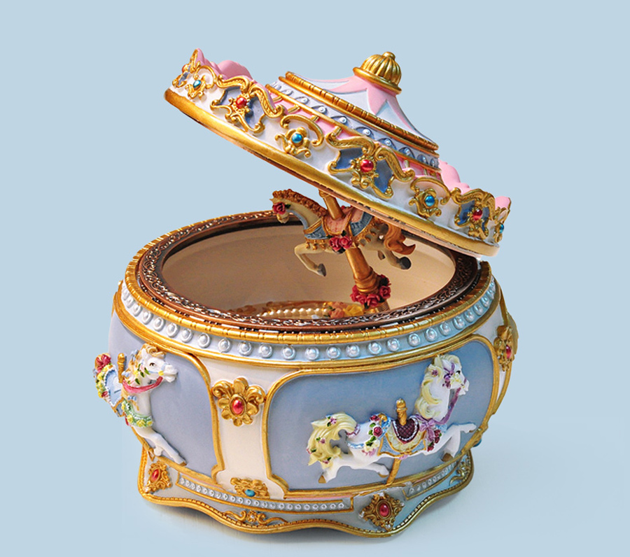 Carousel Music Box Features