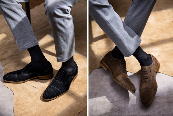 Carved Pointed Leather Upper Casual Shoes