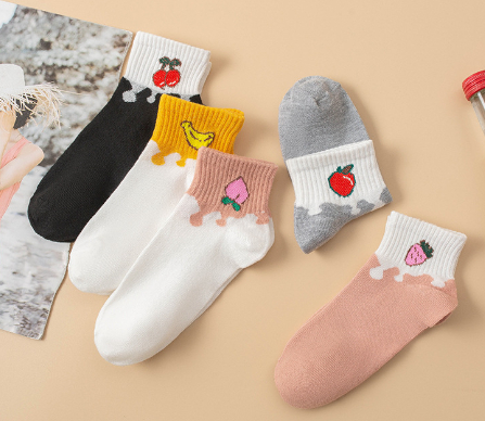 Women's Cartoon Color Matching Socks
