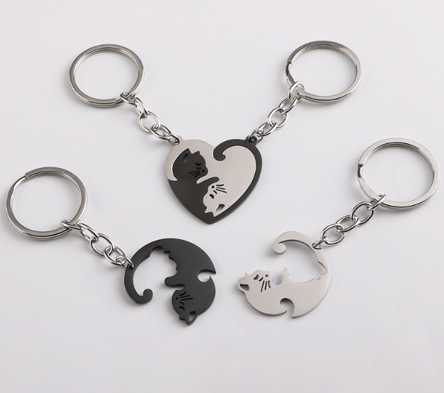 Couple Key Holder Cute Duck UP Movie Keychains Hanger Creative Cartoon Key Pendant Organizer Home Decor For Family Lovers Gift