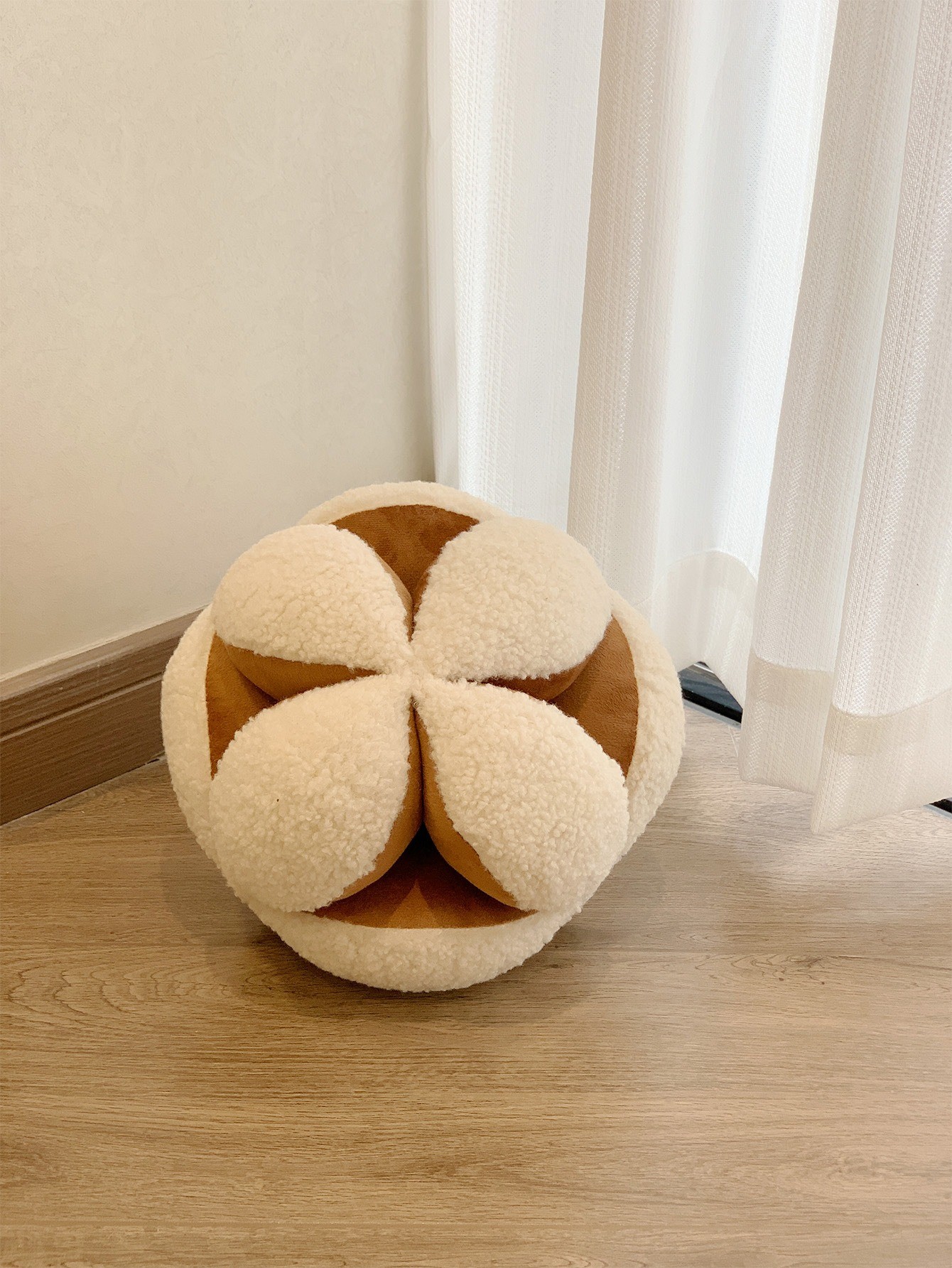 Hydrangea Pillow 3