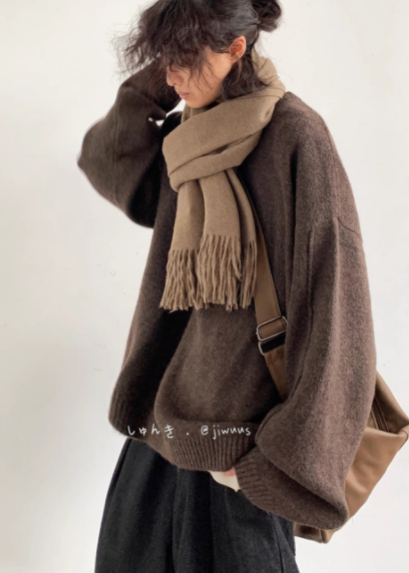 Sweater Image 4