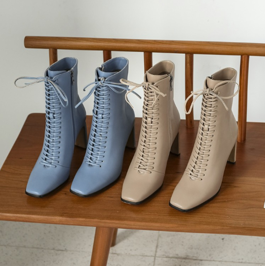 Fashion Leather Front Lace-up Thick Heel Women's Boots