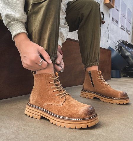 El Capo Leather Boots - Style Image