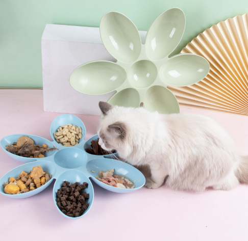 Petal-shaped multifunctional pet bowl