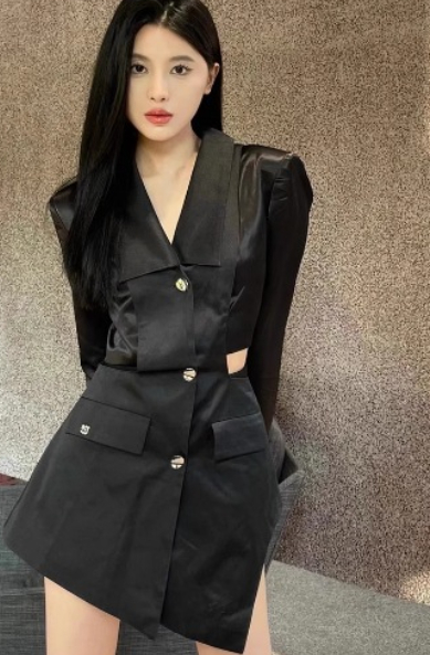 European and American stars long woolen coat
