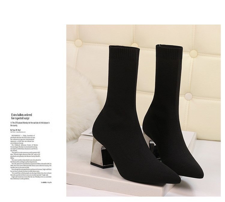 Chic Silver Grey Boots