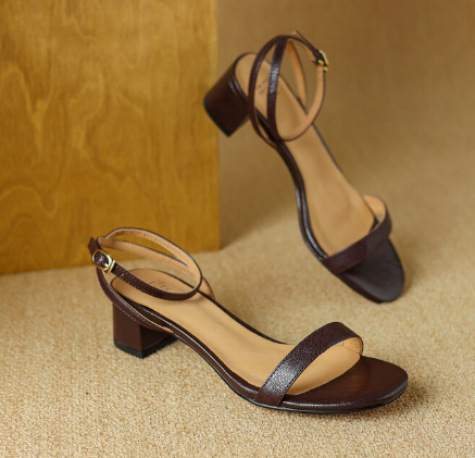 Elegant Sandals Image 1