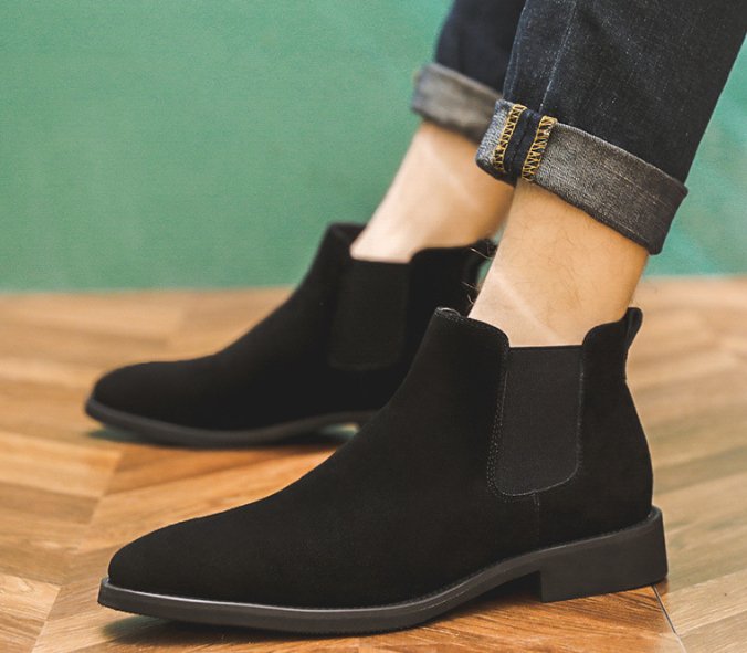 Leather Pointed High-Top Tooling Martin Boots Image 3