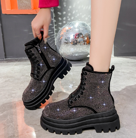 Martin Boots Silver
