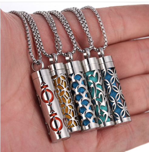 Love Scent Locket Necklace - Image 3