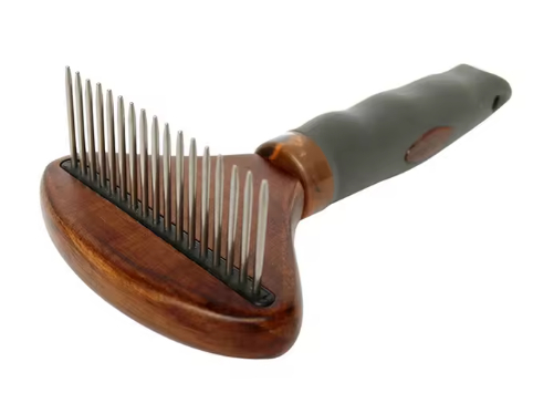 Grooming your pet with ease