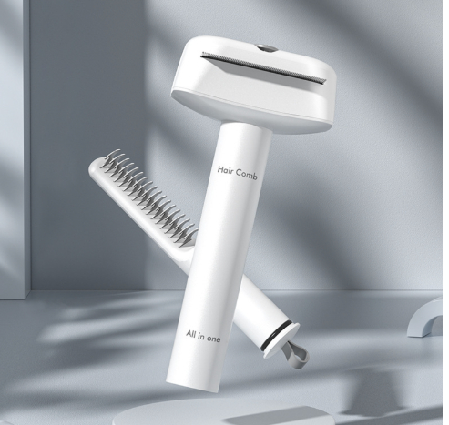 Pet Hair Brush Close-up