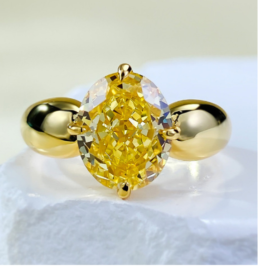 Yellow Diamond Ring Image 5