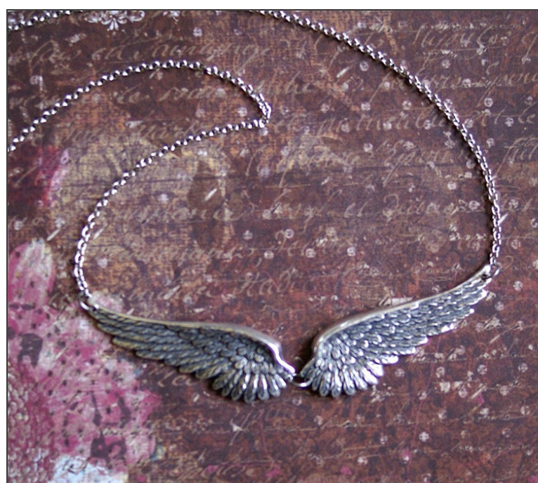 Vintage Angel Wings Feather Choker Big Pendant Aesthetic Link Chains Statement Necklace for Women Collar Bib Wedding Tribal Gift