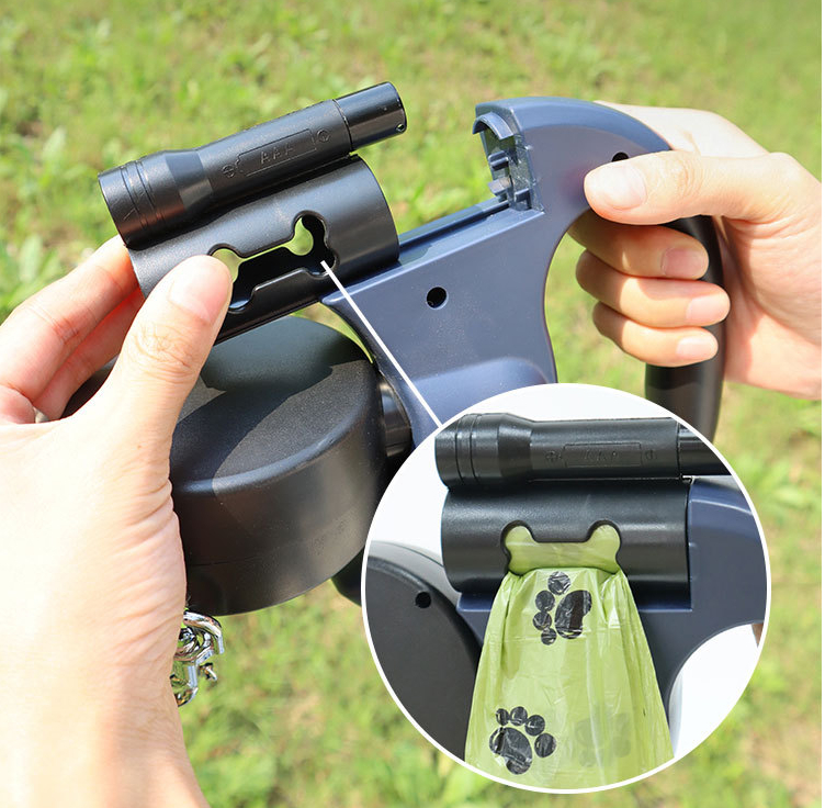 Retractable Dog Leash Image 4