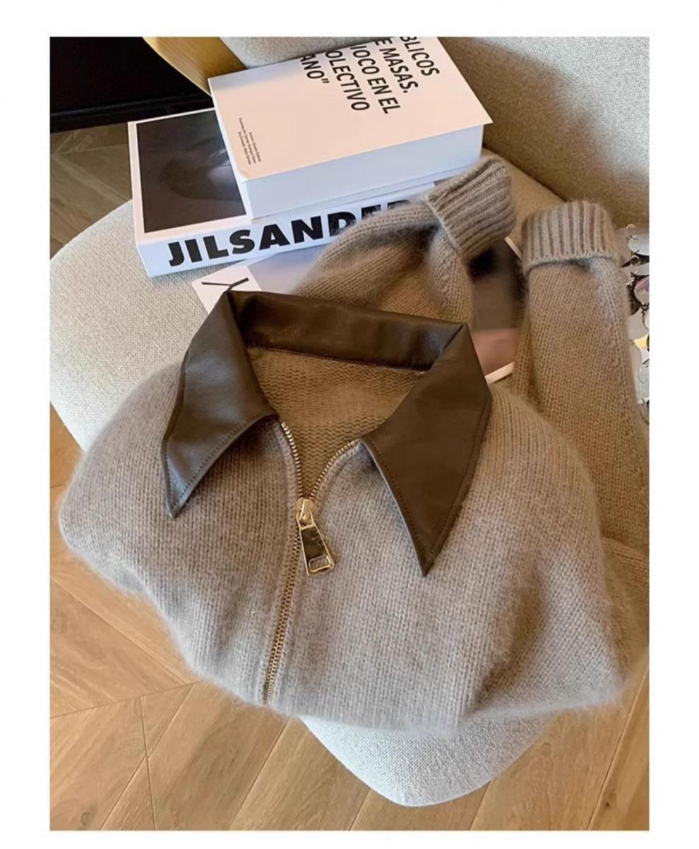 Cardigan in Apricot