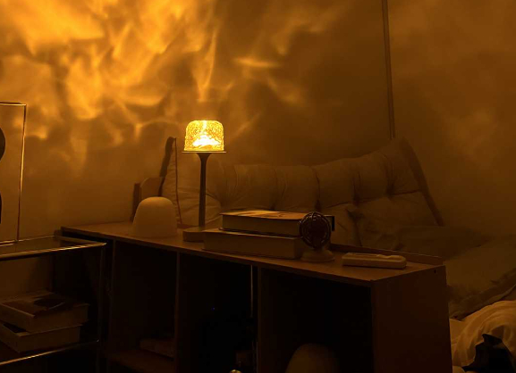 Aurora Rechargeable Table Lamp