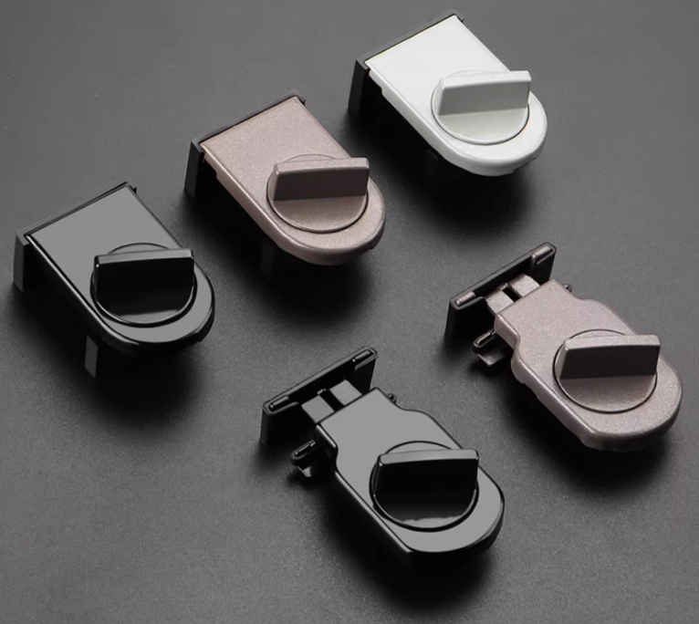 Anti-pinch, anti-theft, and anti-fall multifunctional safety lock