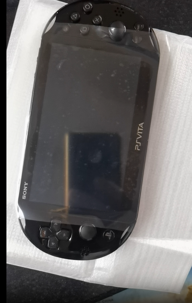 PSV2000 gaming console