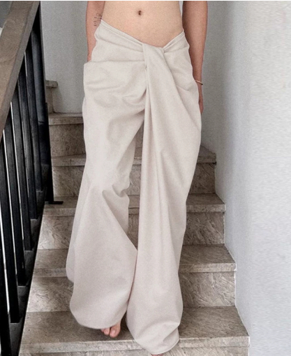 Elegant style with irregular cross waisted features, loose and slimming wide leg pants, autumn and winter temperament, hanging casual pants