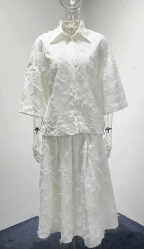 2025 Spring/Summer Personalized Collar Long Sleeve Shirt Half Skirt Set with Texture