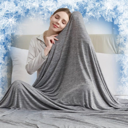 Cool feeling blanket, summer cool blanket, nap shawl, large amount of adult summer cool blanket, solid color thin cover blanket