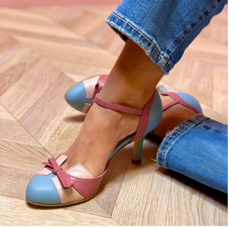 Women's leather high-heeled sandals